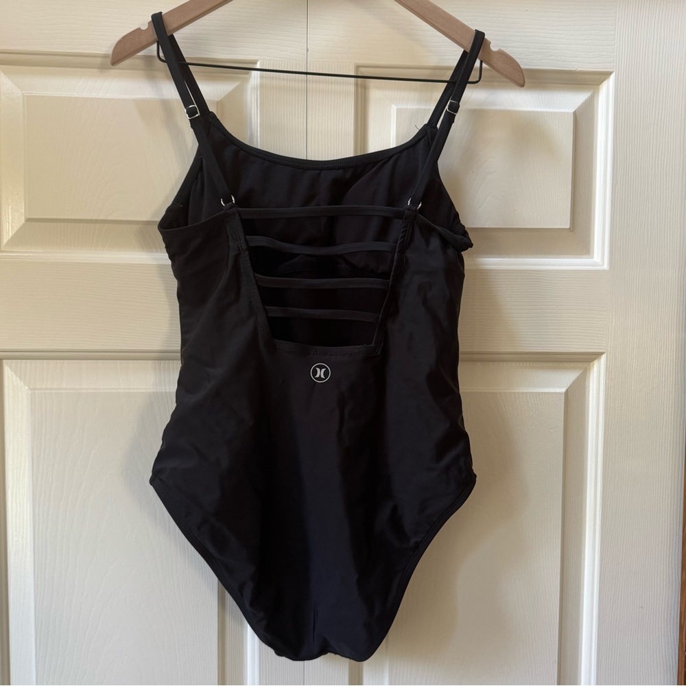 Hurley One Piece Swim Suit UPF 50 4 way stretch Women’s size medium - Picture 3 of 13